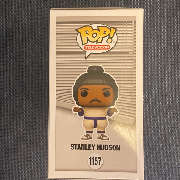 The Office Funko Pop! Stanley Hudson (GameStop Exclusive) - Picture 4 of 6